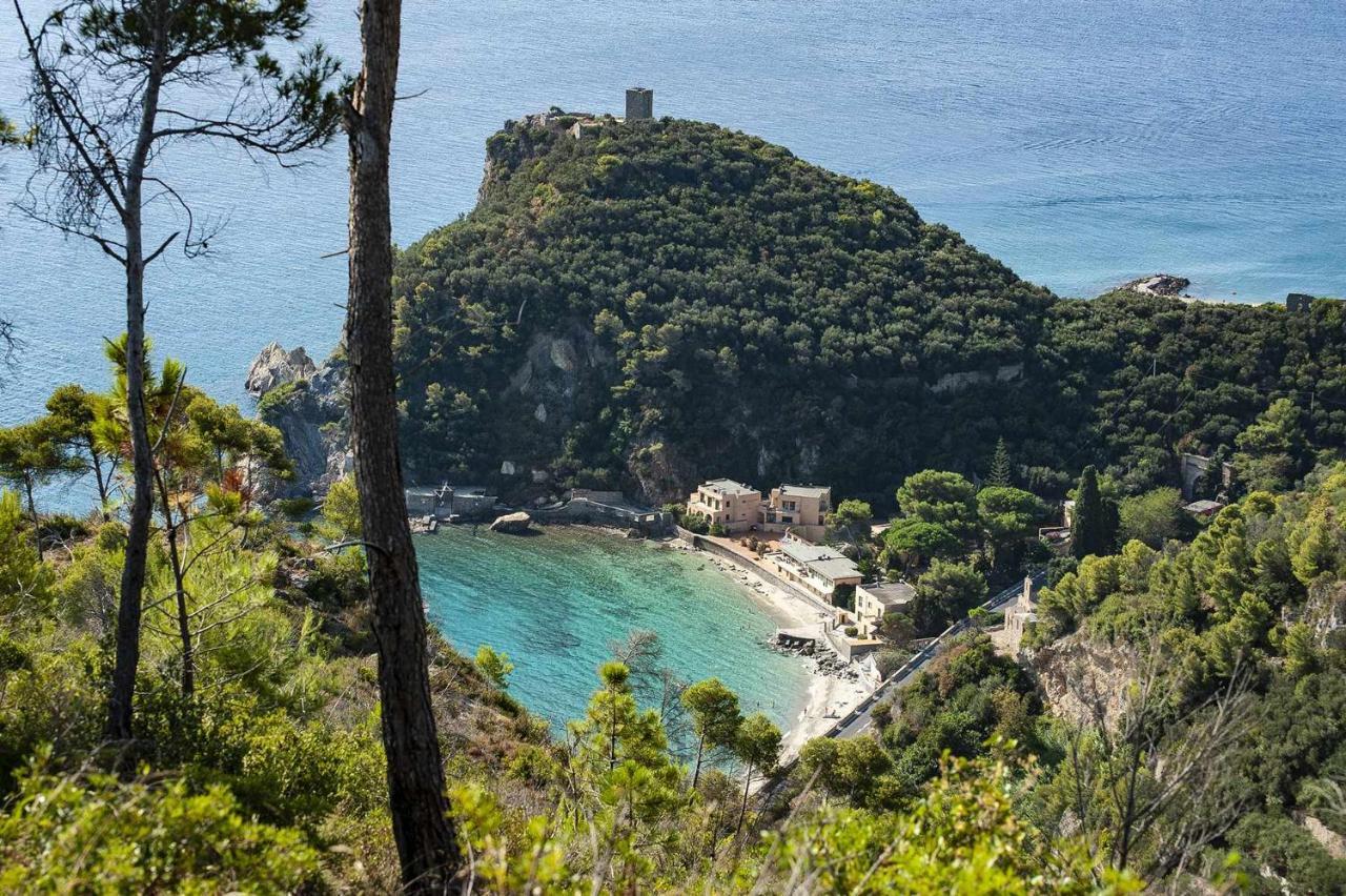 Le Torri Riviera Holiday Αλμπένγκα Εξωτερικό φωτογραφία