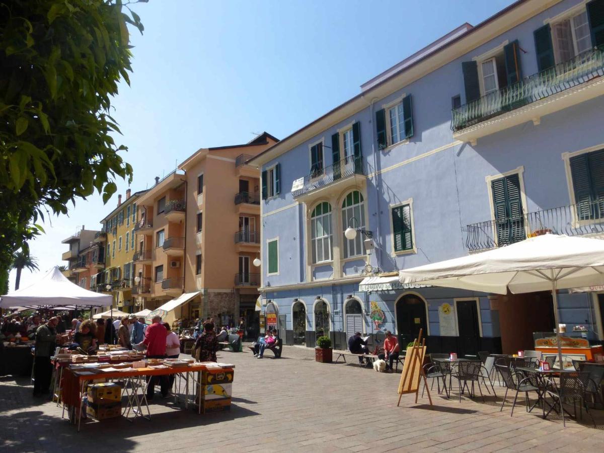 Le Torri Riviera Holiday Αλμπένγκα Εξωτερικό φωτογραφία